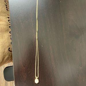 Teo Gold Pendant necklace Kendra Scott